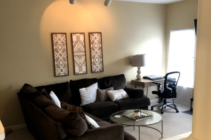 Living room - 12000 Taliesin Pl