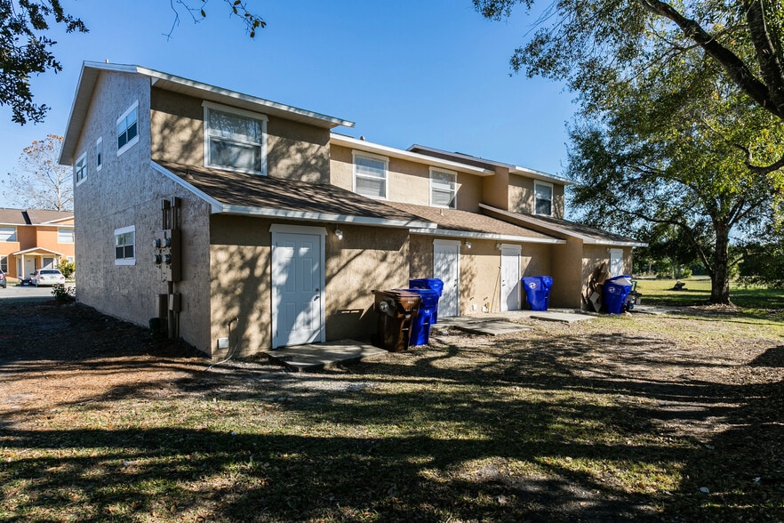 Building Photo - 1024 Jack Calhoun Dr
