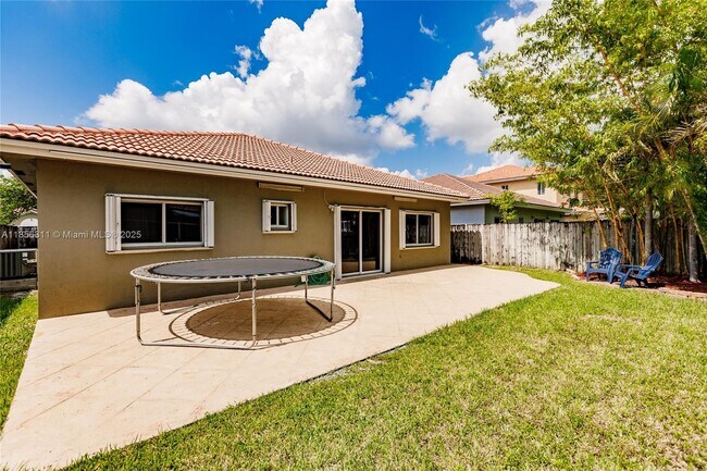 Building Photo - 13017 SW 143rd Terrace