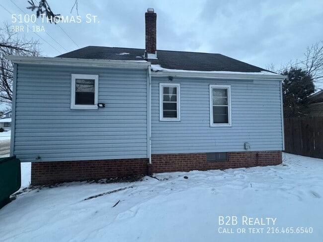 Building Photo - 5100 Thomas St