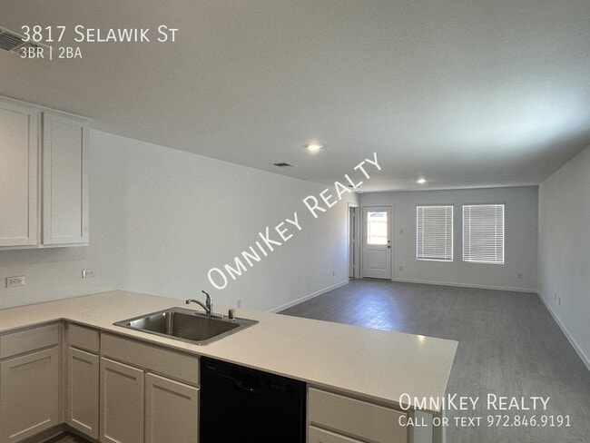 Building Photo - 3817 Selawik St