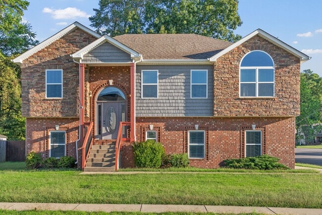 Building Photo - 1227 Brigade Dr