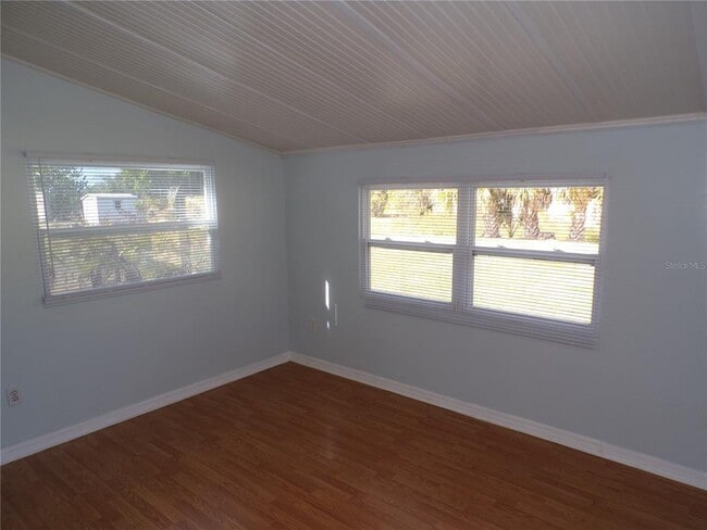 Building Photo - 22308 Laramore Ave