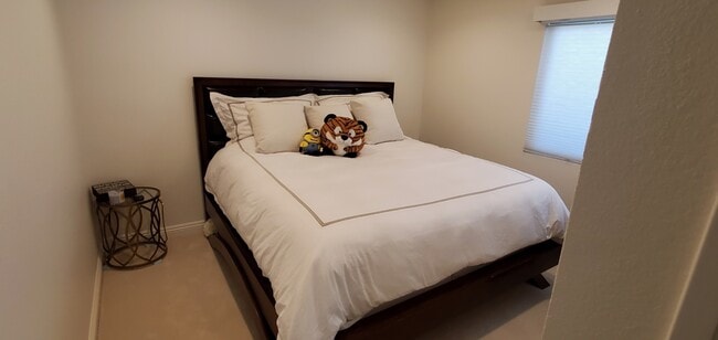Bedroom 2 - 544 Via De La Valle
