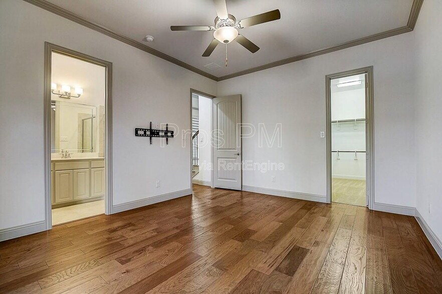 Building Photo - 4145 Sechrist Dr