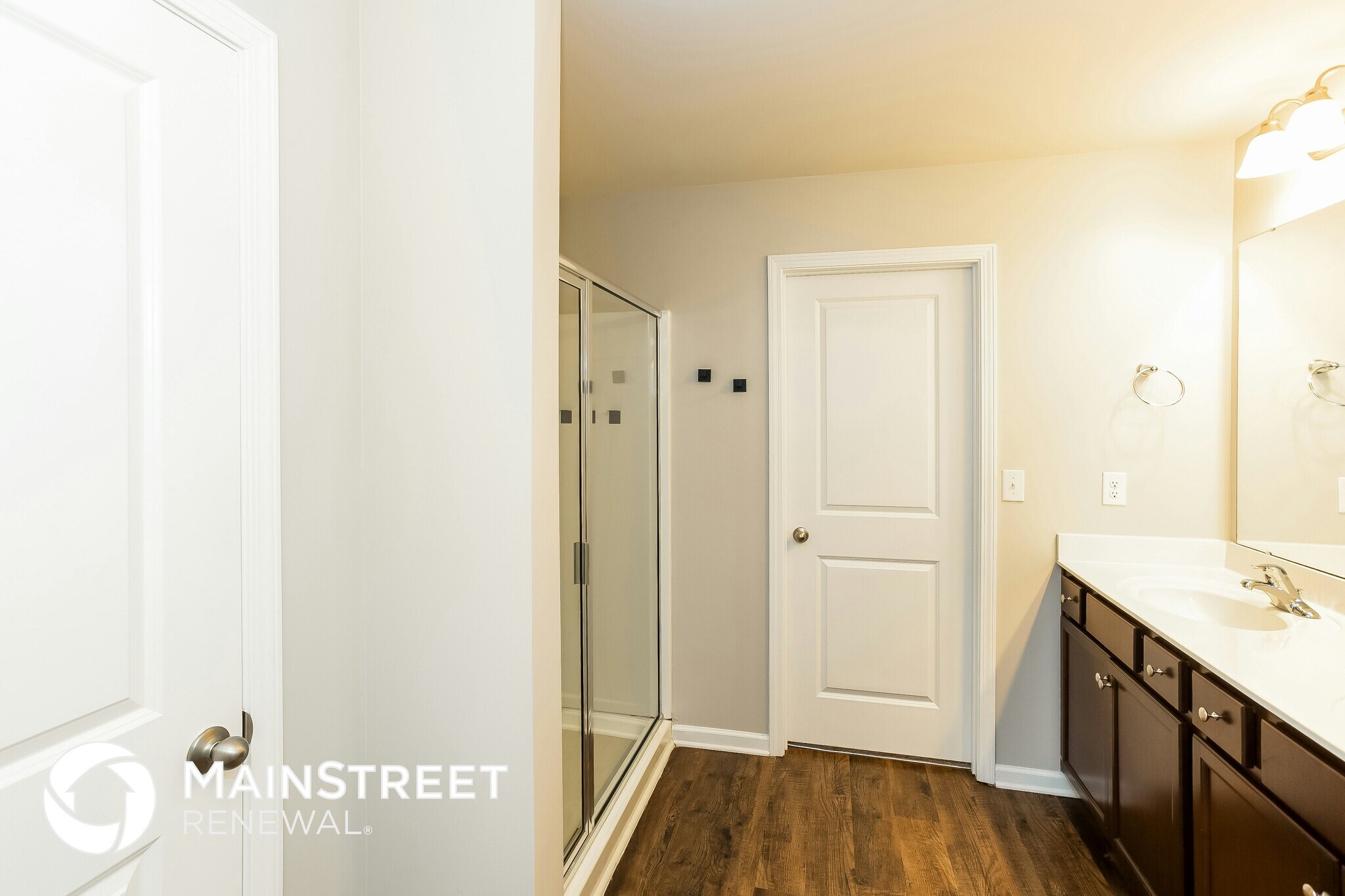 Building Photo - 12334 Old Dulin Farms Way