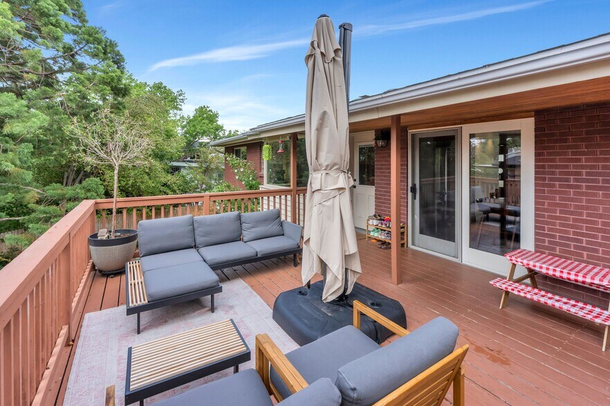 Building Photo - 3536 E Hermes Dr