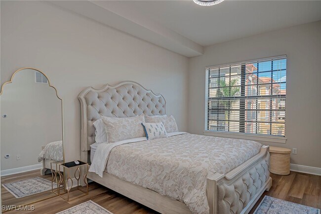 Building Photo - 8010 Via Sardinia St