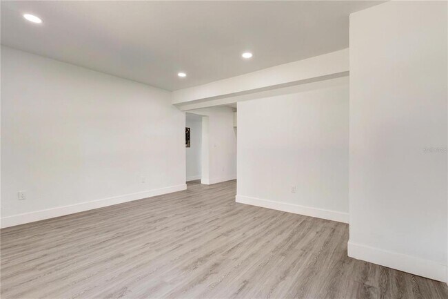 Building Photo - 5039 Avery Rd
