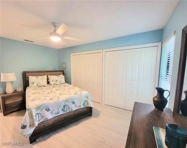 Building Photo - 17611 Marco Island Ln