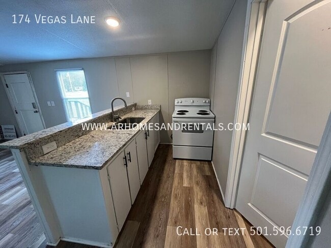 Building Photo - 174 Vegas Ln