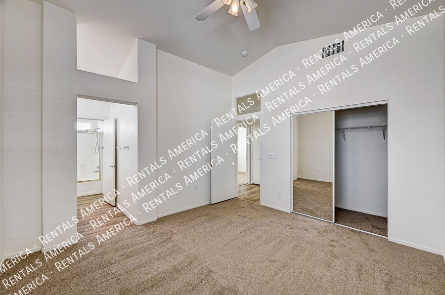 Building Photo - 3224 Bracknell St