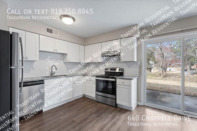 Building Photo - 640 Chappell Dr