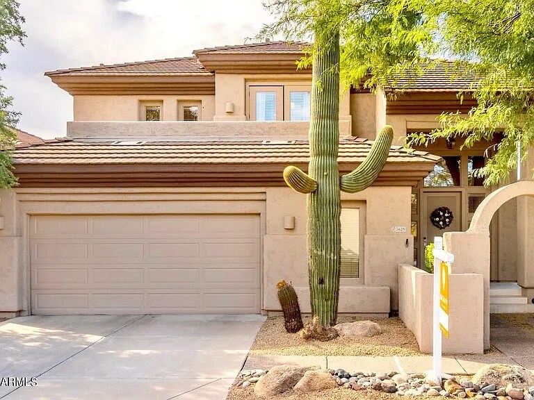 Building Photo - 7625 E San Fernando Dr