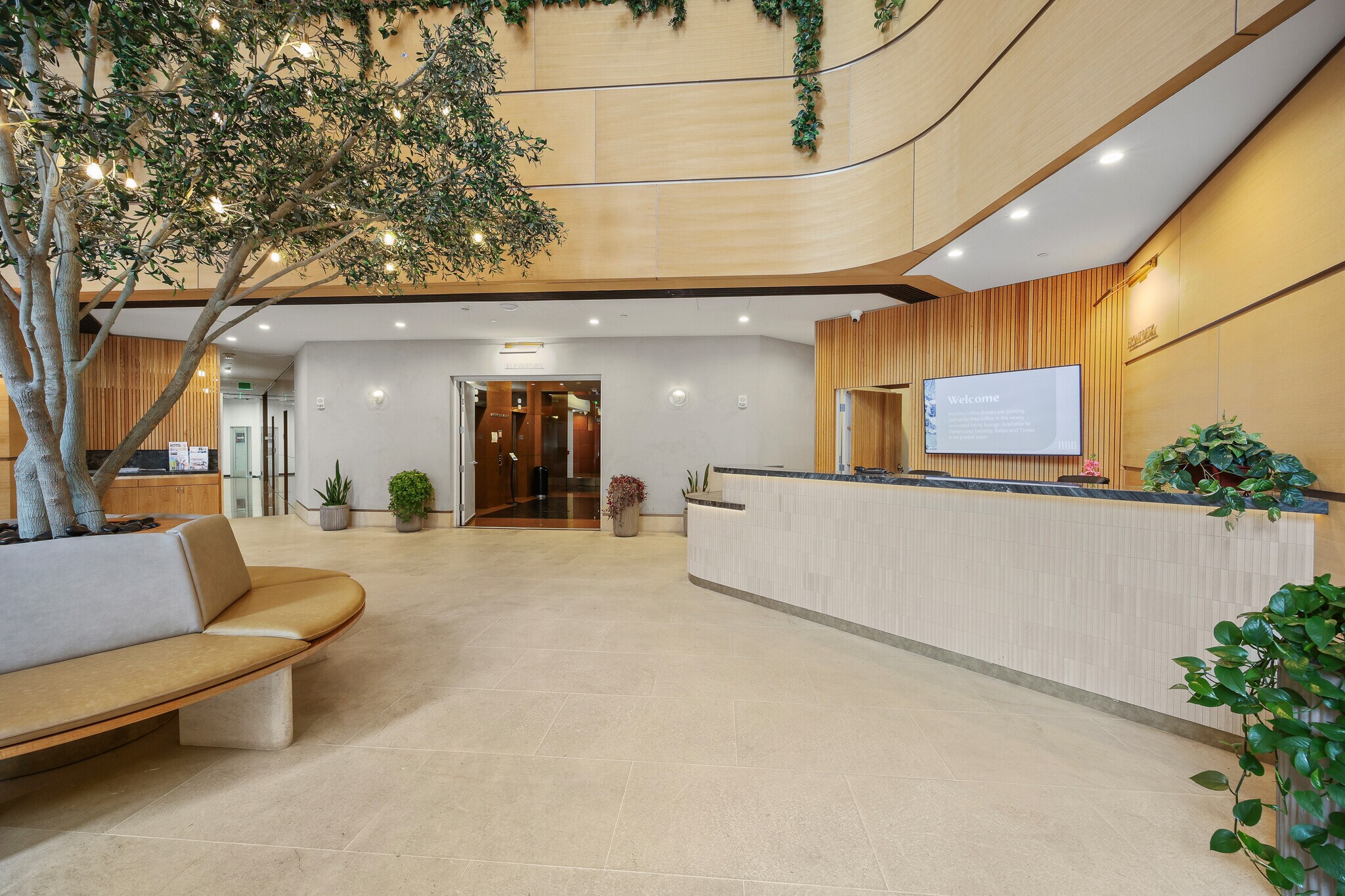 Building Photo - 1100 Wilshire Blvd