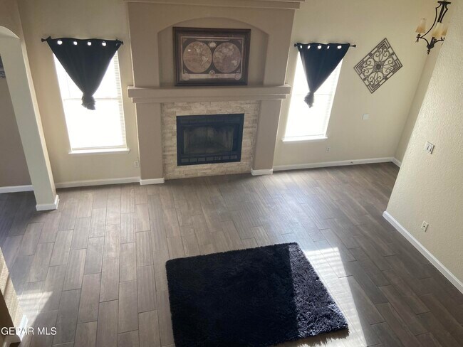 Building Photo - 394 Brill Cir