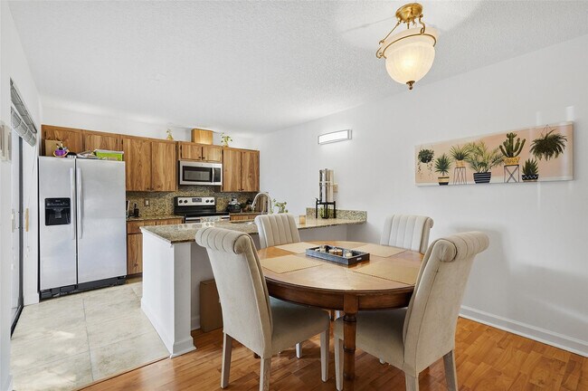 Building Photo - 9142 SW 23rd St