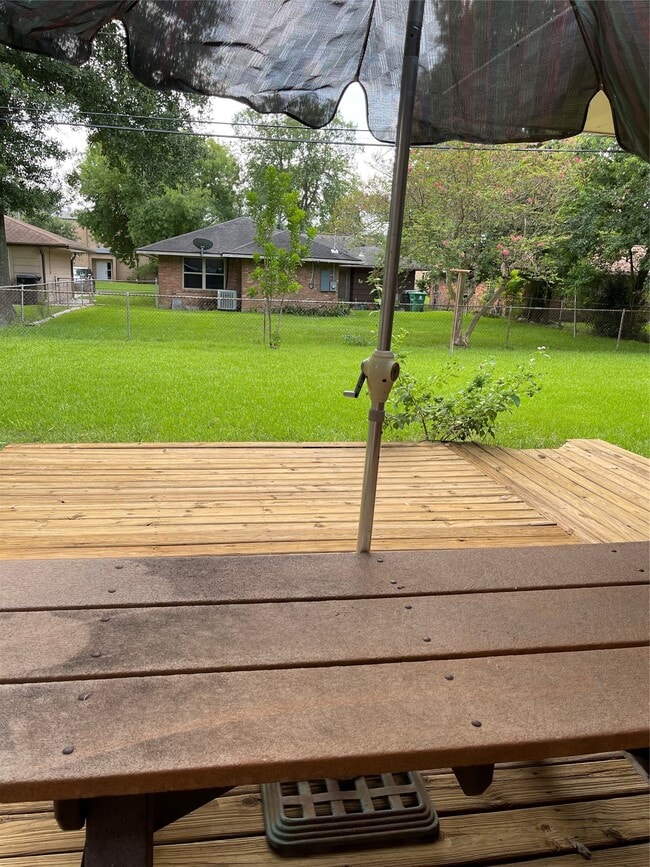 Building Photo - 4017 Osby Dr