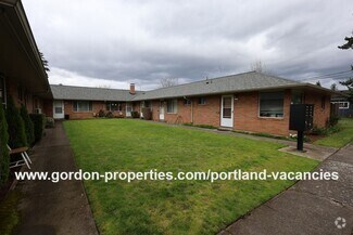 Building Photo - NE 65th Ave - 1 bedroom apartment with new...