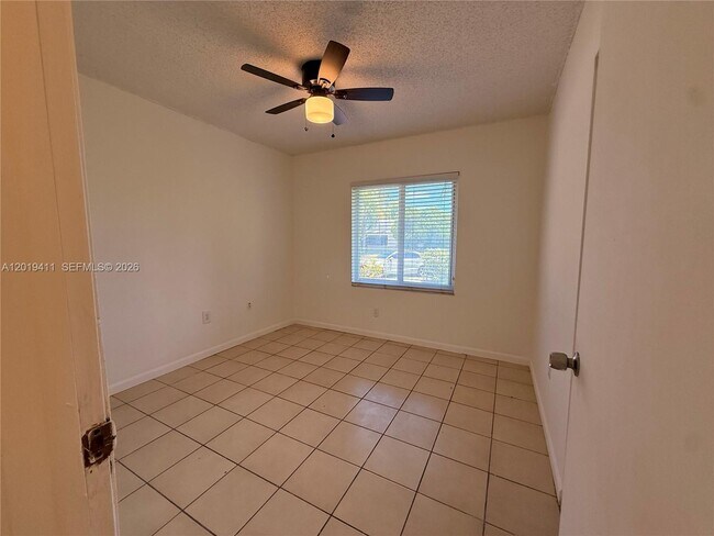Building Photo - 35760 SW 186th Ave