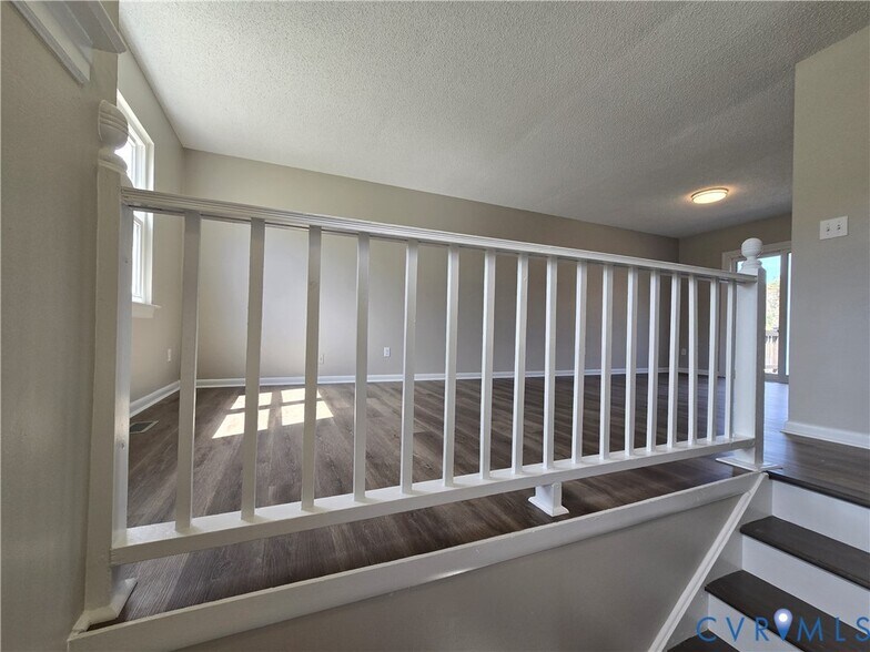 Building Photo - 10200 Stroud Ln