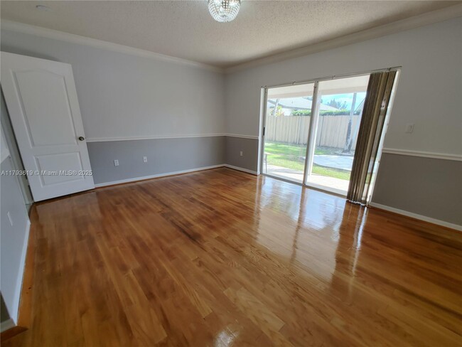 Building Photo - 1137 NW 128th Pl