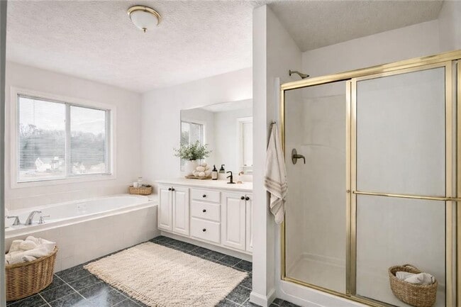 Building Photo - 3104 Clemson Pl