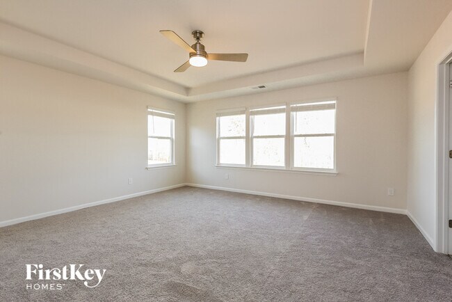 Building Photo - 628 Okame Ct