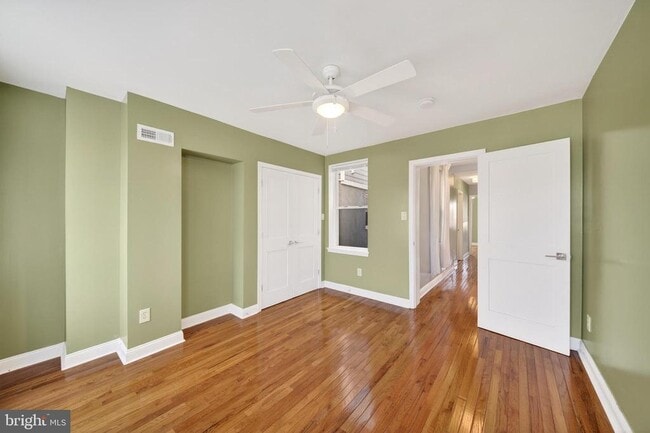 Building Photo - 7 E Fort Ave