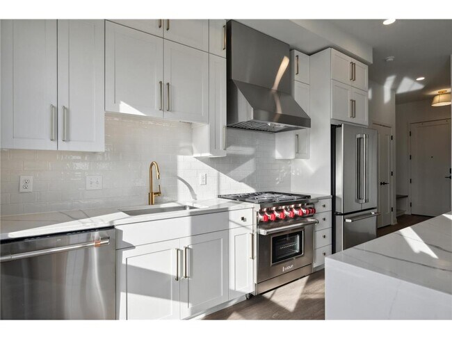 Building Photo - 4917 Eden Ave