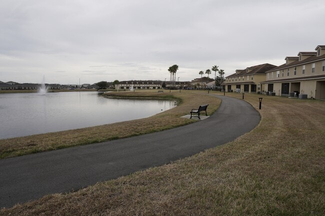 Building Photo - 3007 Langdon Ln N