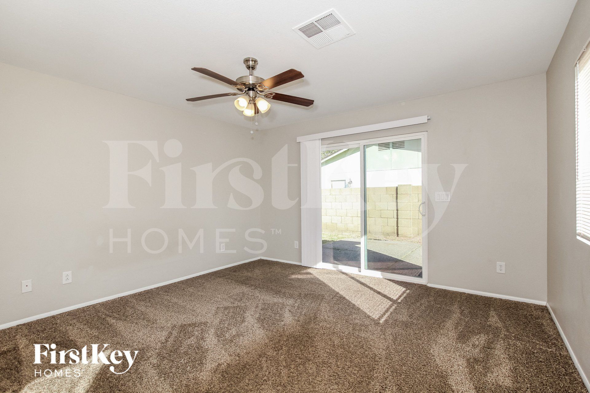 Building Photo - 5031 W Windrose Dr