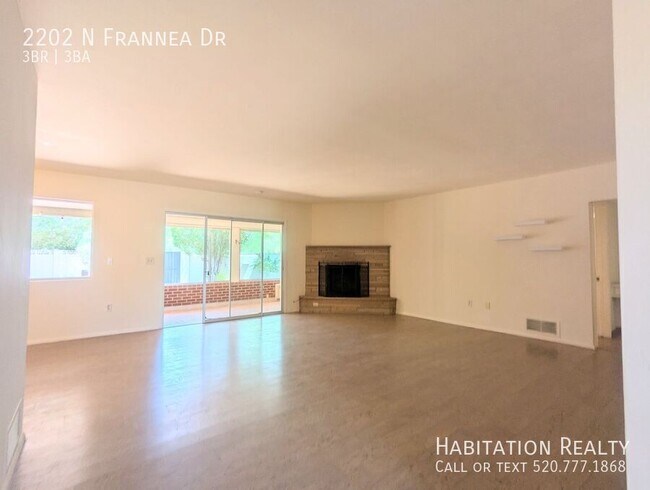 Building Photo - 2202 N Frannea Dr