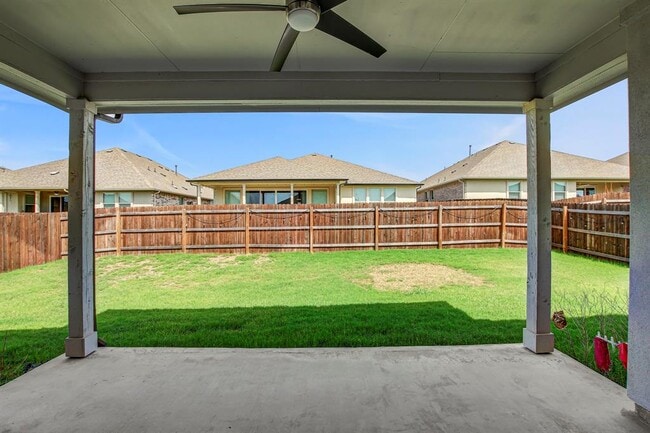 Building Photo - 18012 Stefano Dr