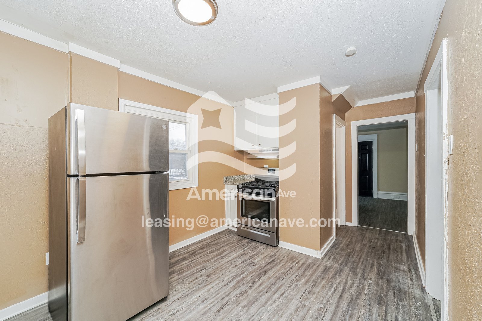 Building Photo - 1494 Preston Ave