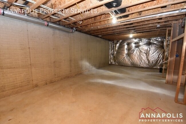 Building Photo - 102 Carraway Ln