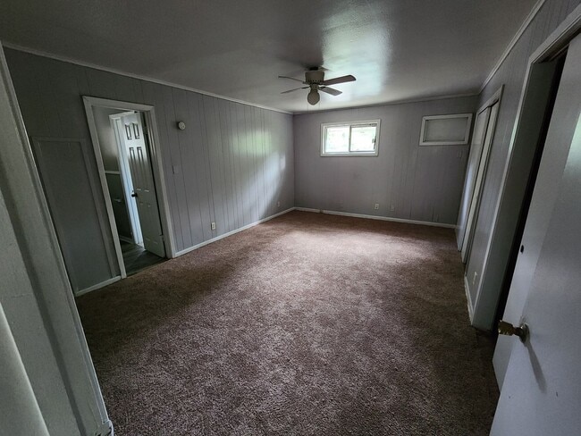 Building Photo - 2754Lakehurst