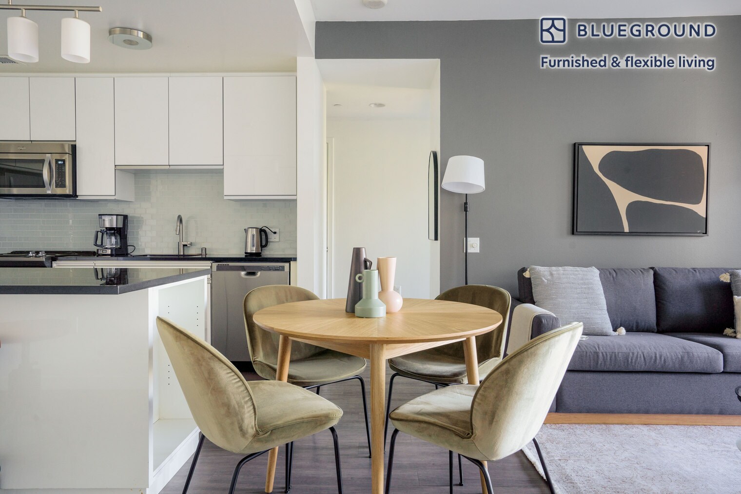 Building Photo - 690 Long Bridge St