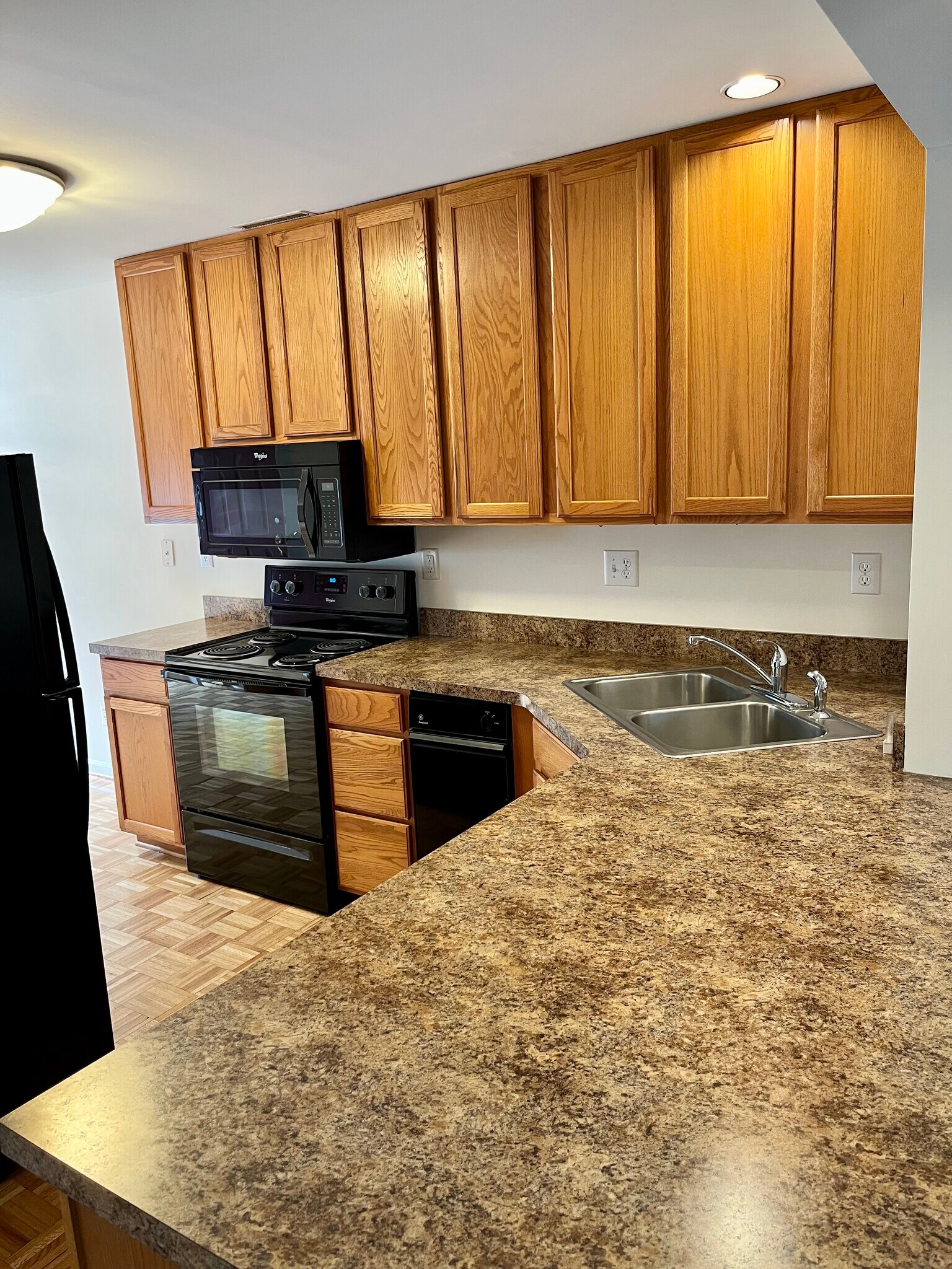 Building Photo - 1019 Stirling Ct