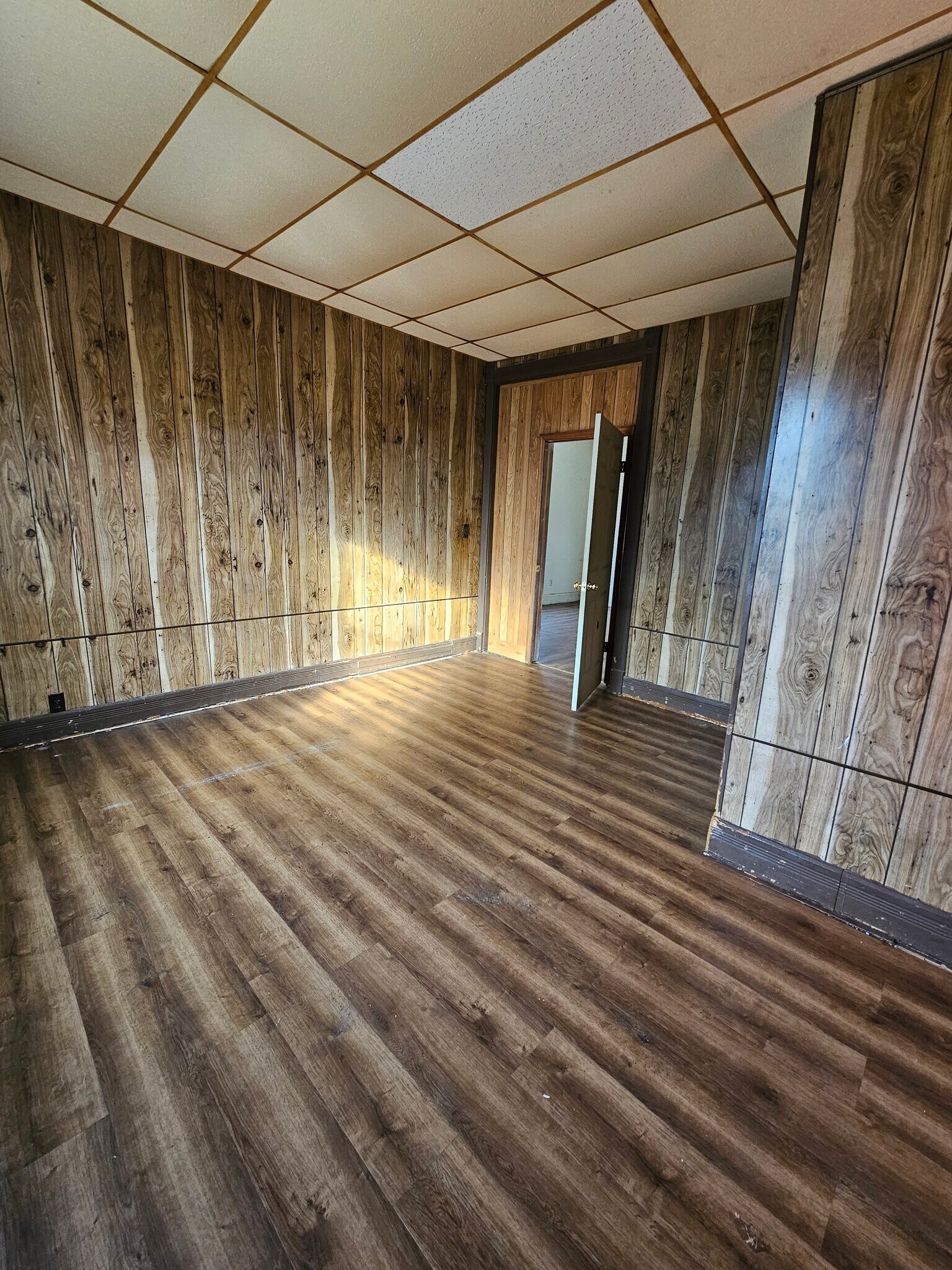 Building Photo - 254 W Peoria Ave