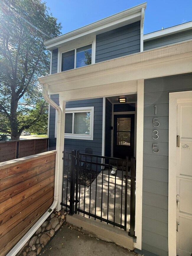 Building Photo - 1535 Harrison Ave