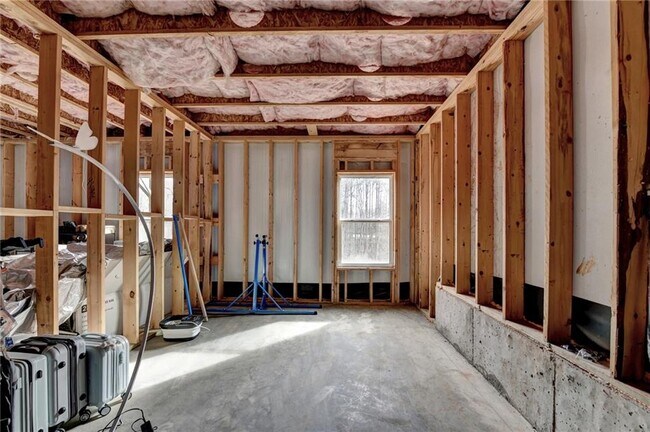 Building Photo - 1561 Branthaven Ln