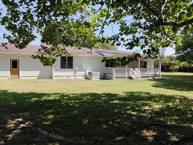 Building Photo - 4331 NC-24