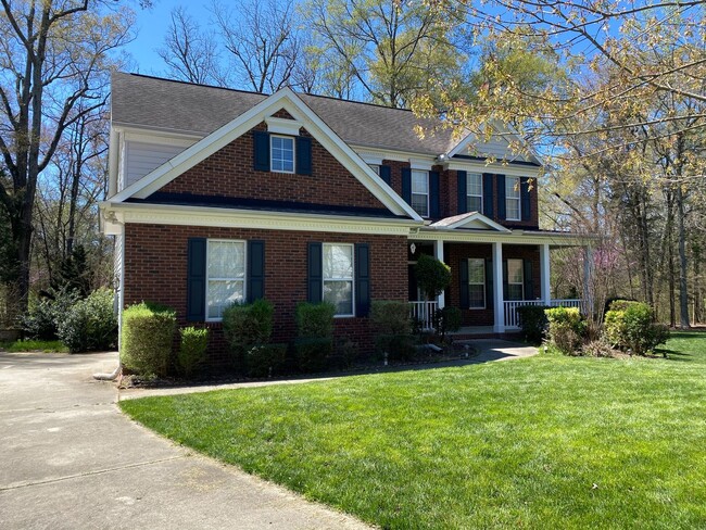 Primary Photo - Spacious Waxhaw Home, Half First Month FRE...