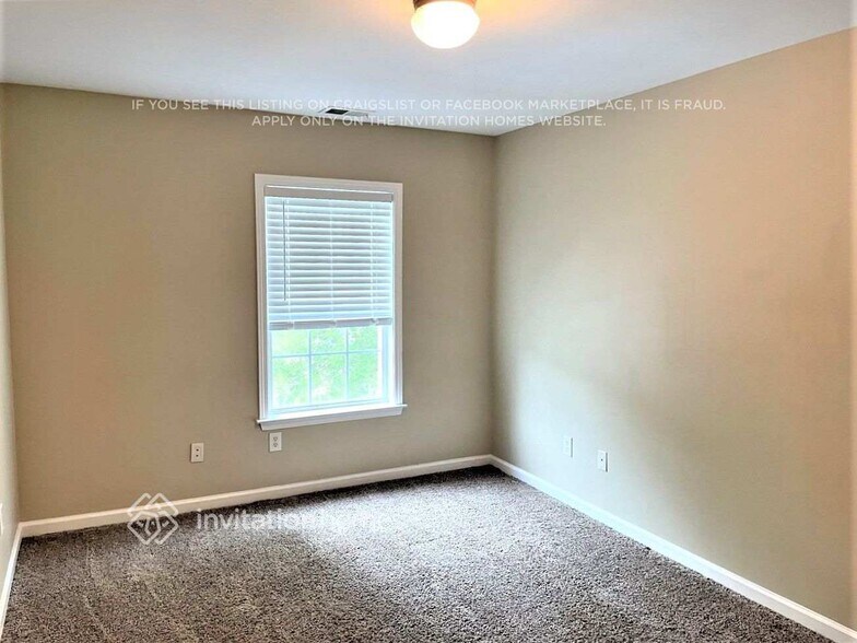 Building Photo - 377 Highland Falls Dr