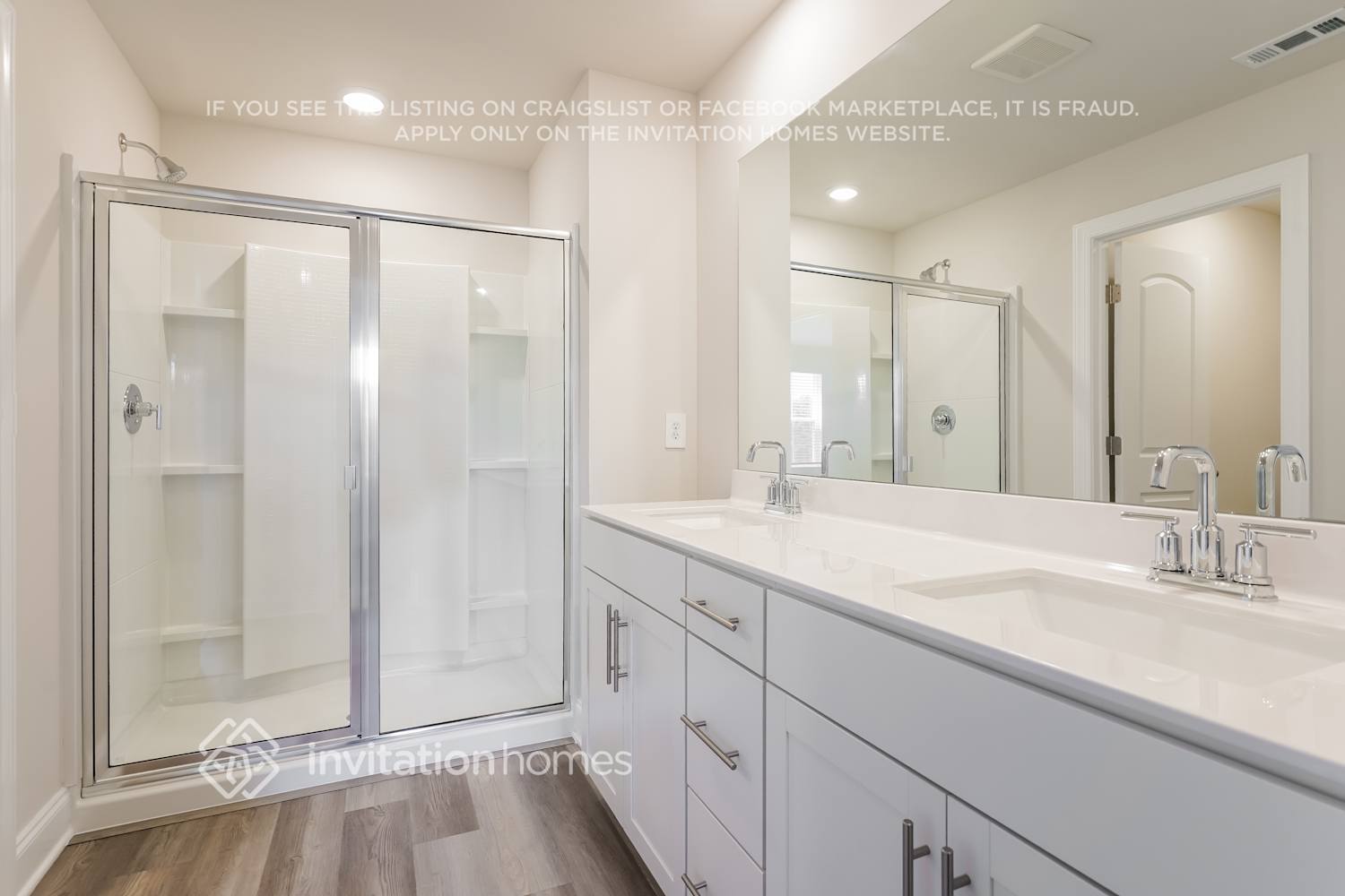 Building Photo - 208 River Rock Dr