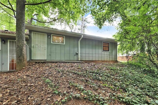 Building Photo - 4371 Springwood Terrace