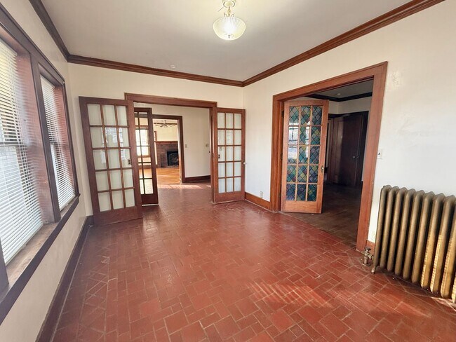 Building Photo - 1424 F St