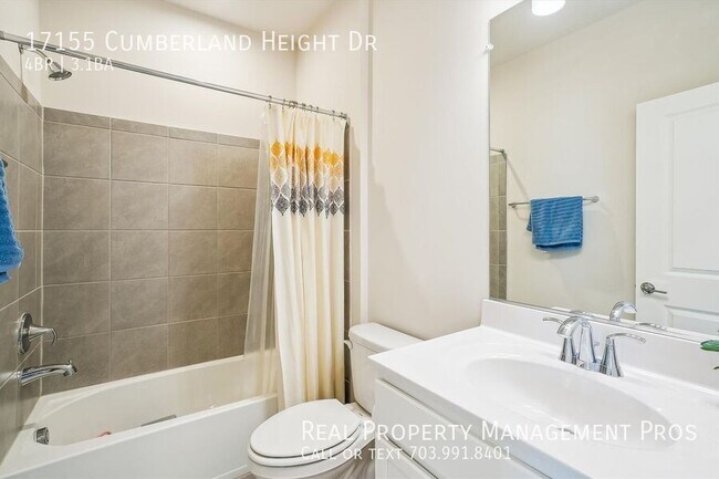 Building Photo - 17155 Cumberland Height Dr