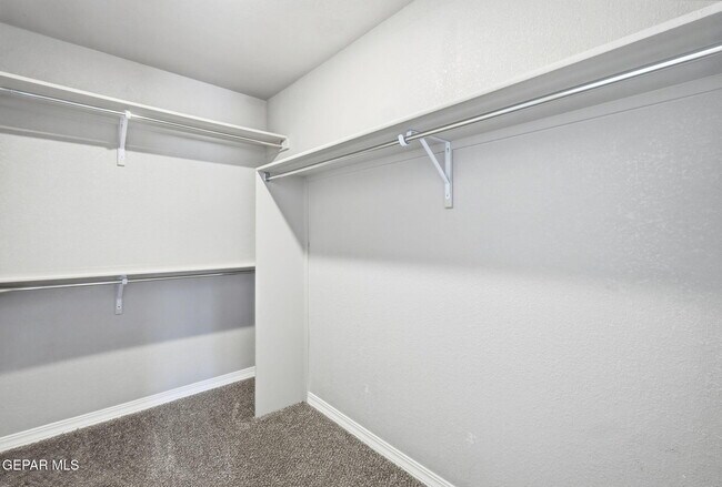 Building Photo - 14561 Desert Poppy Ct